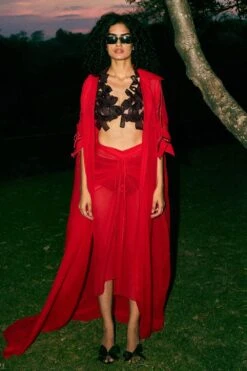 REIK Red Eva Cape Set