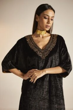 Shorshe Black Hand Embroidered Noor Kaftan -Divine Couture 1211sh3 3
