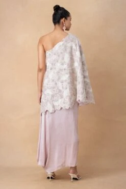 Anamika Khanna Lavender Sequin Embellished Drape-Skirt Set 11 Anamika Khanna Lavender Sequin Embellished Drape-Skirt Set -Divine Couture 121223ak3 5