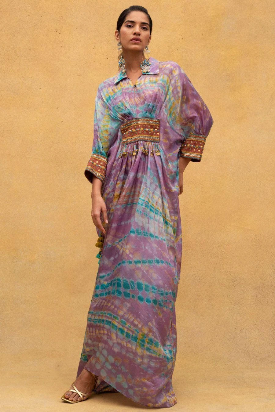 CAPISVIRLEO Purple Printed & Embellished Kaftan 3 CAPISVIRLEO Purple Printed & Embellished Kaftan