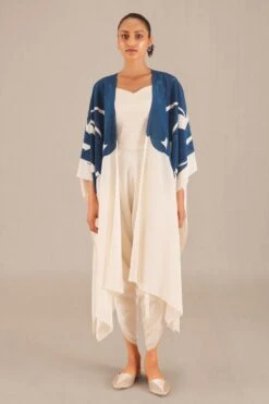 AMPM Armana Earthy Green Crepe Cape