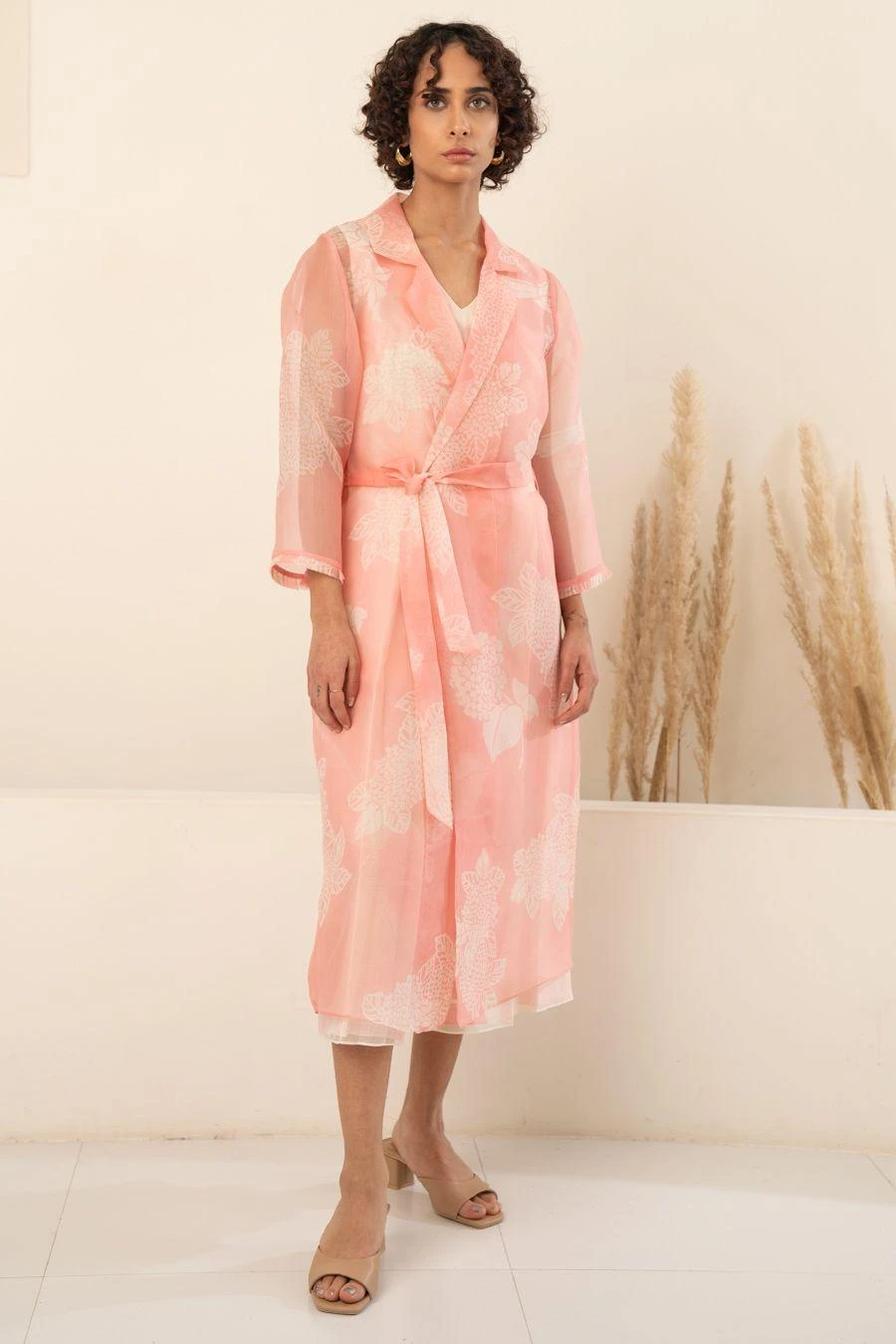 Arcvsh By Pallavi Singh Pink Floral Printed Jacket & Jumpsuit 3 Arcvsh By Pallavi Singh Pink Floral Printed Jacket & Jumpsuit