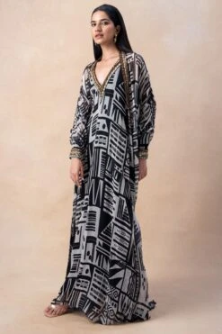 Nikita Mhaisalkar Black & White Aztec Printed Jacket Set 9 Nikita Mhaisalkar Black & White Aztec Printed Jacket Set -Divine Couture 16623nm7 3