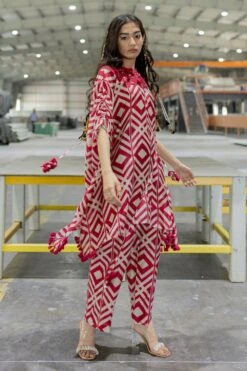 Pooja Keyur Noa Embellished Kaftan Set 8 Pooja Keyur Noa Embellished Kaftan Set -Divine Couture 16623pk15 3