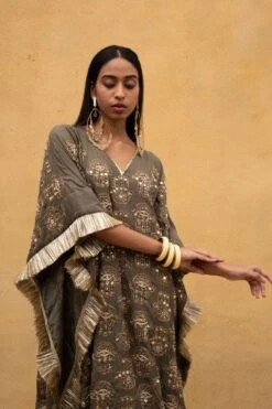 Heirloom By Rara Avis Olive Green Hamsa Motif Kaftan 10 Heirloom By Rara Avis Olive Green Hamsa Motif Kaftan -Divine Couture 171ra7 4