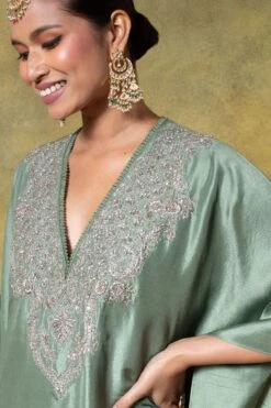 Jayanti Reddy Green Zardosi Embellished Kaftan -Divine Couture 17j423jr3 7