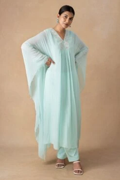 Ahilian Blue Floral Kaftan Set