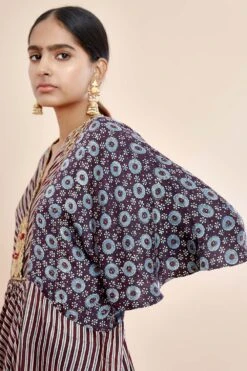 Sunira Designs Black Boond Kaftan 10 Sunira Designs Black Boond Kaftan -Divine Couture 2012bo06 4