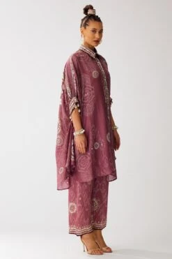 Rajdeep Ranawat Vintage Rose Kamara Floral Kaftan Set 9 Rajdeep Ranawat Vintage Rose Kamara Floral Kaftan Set -Divine Couture 230623rr05 3