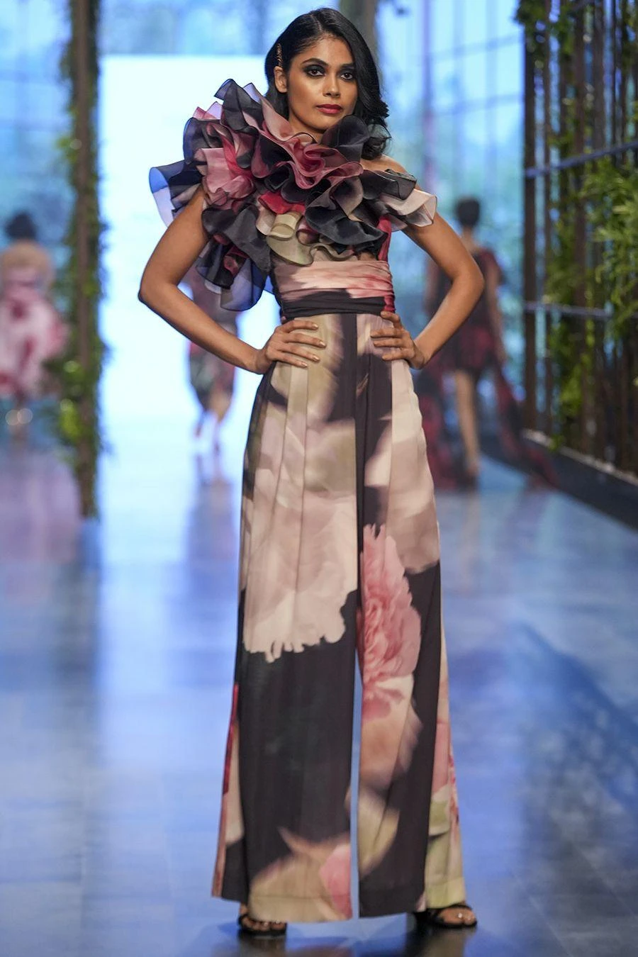 Gauri & Nainika Dark Carnation One Shoulder Jumpsuit 5 Gauri & Nainika Dark Carnation One Shoulder Jumpsuit - Image 3