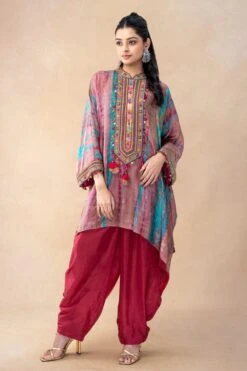 CAPISVIRLEO Multicoloured Embellished Band Collar Kaftan Set