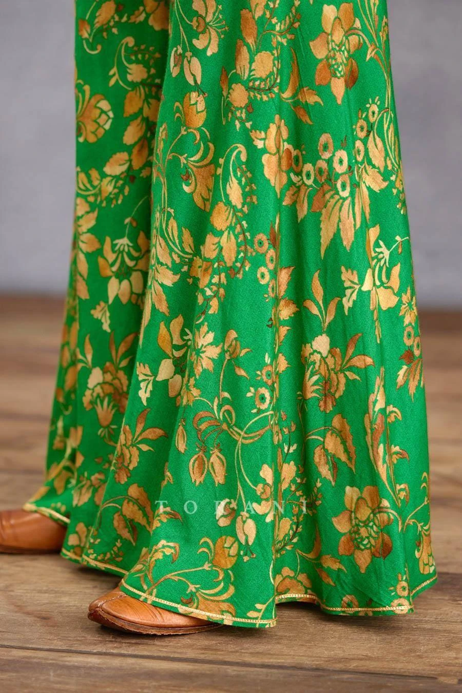 Torani Rang Naaz Mehreen Sharara Set 6 Torani Rang Naaz Mehreen Sharara Set - Image 4