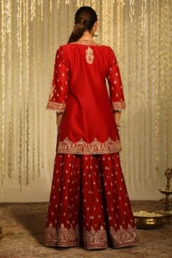 Sheetal Batra Mishika Red Floral Embellished Kurta Set -Divine Couture 2712s23b27 5