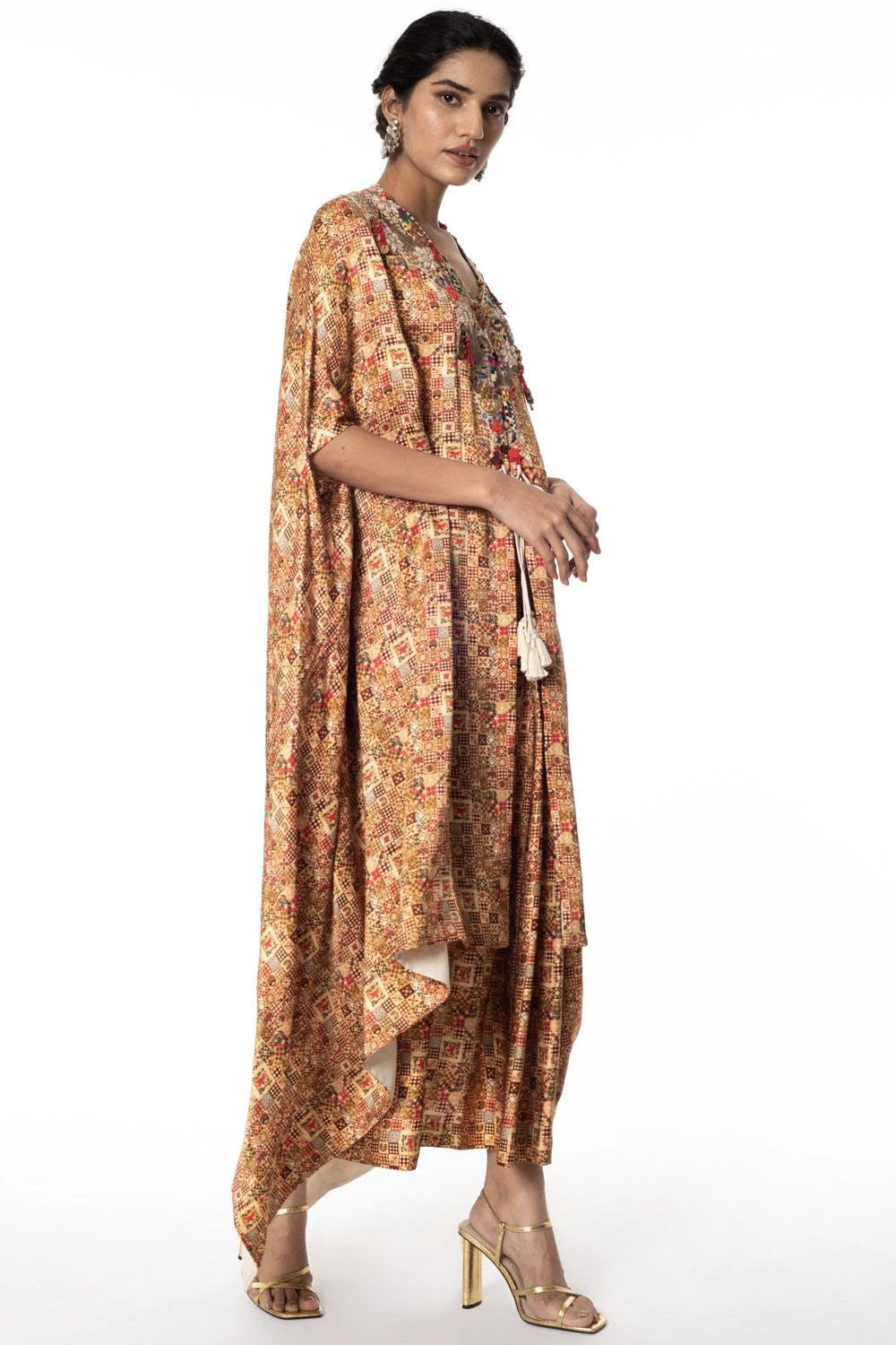 Anamika Khanna Multicoloured Embroidered Kaftan Set 4 Anamika Khanna Multicoloured Embroidered Kaftan Set - Image 2