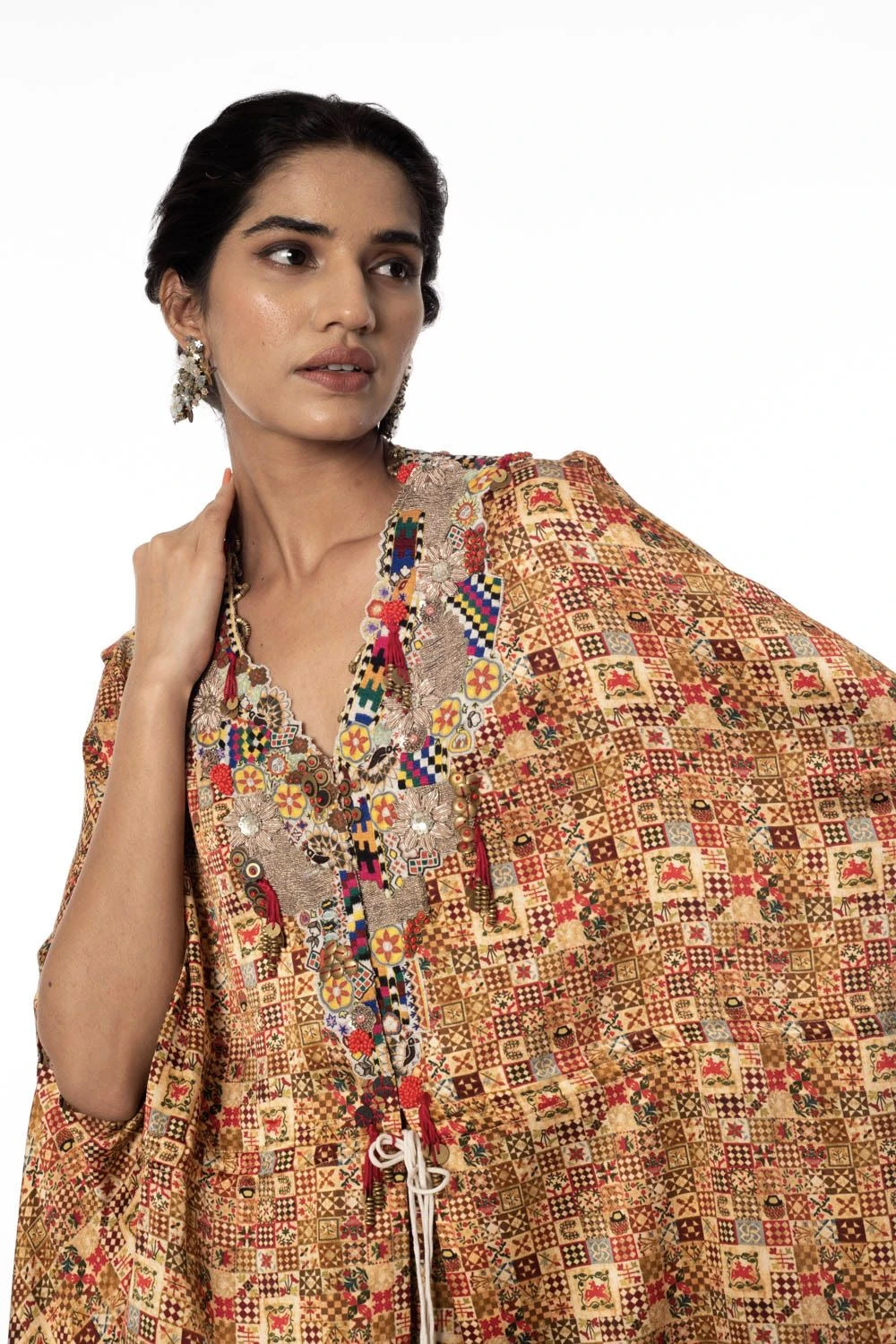 Anamika Khanna Multicoloured Embroidered Kaftan Set 6 Anamika Khanna Multicoloured Embroidered Kaftan Set - Image 4
