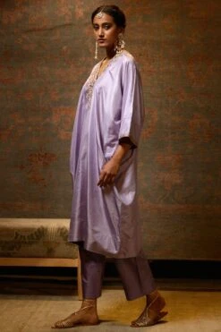 BRIH Lilac Hand Embellished Kaftan Set -Divine Couture 29723bh29 2