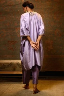 BRIH Lilac Hand Embellished Kaftan Set -Divine Couture 29723bh29 6