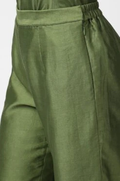 Sakshi Khetterpal Olive Green Cape Set -Divine Couture 408sakkhe5 4