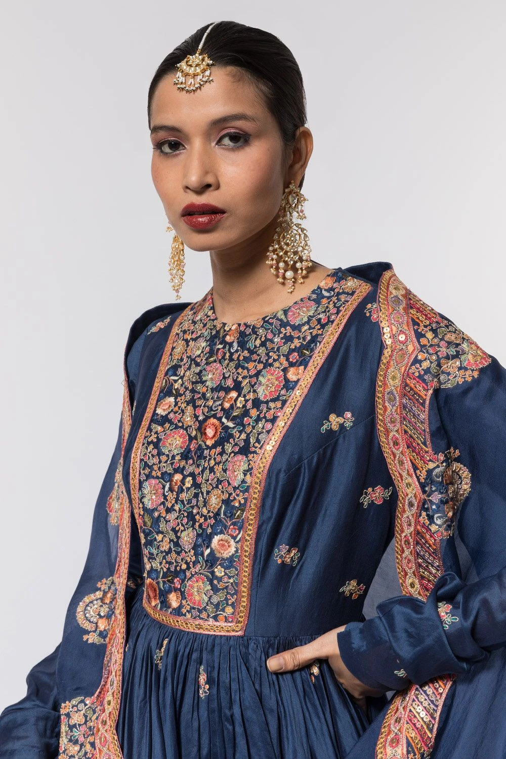 Petticoat Lane By Divya Navy Blue Embroidered Sharara Set With Cape 6 Petticoat Lane By Divya Navy Blue Embroidered Sharara Set With Cape - Image 4