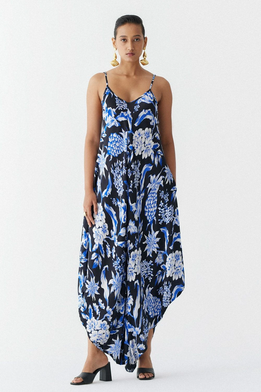 Studio RIGU Black Abstract Printed Jumpsuit & Cape Set 4 Studio RIGU Black Abstract Printed Jumpsuit & Cape Set - Image 2