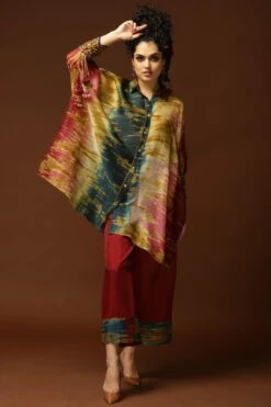 CAPISVIRLEO Multi-coloured Silk Kaftan Set