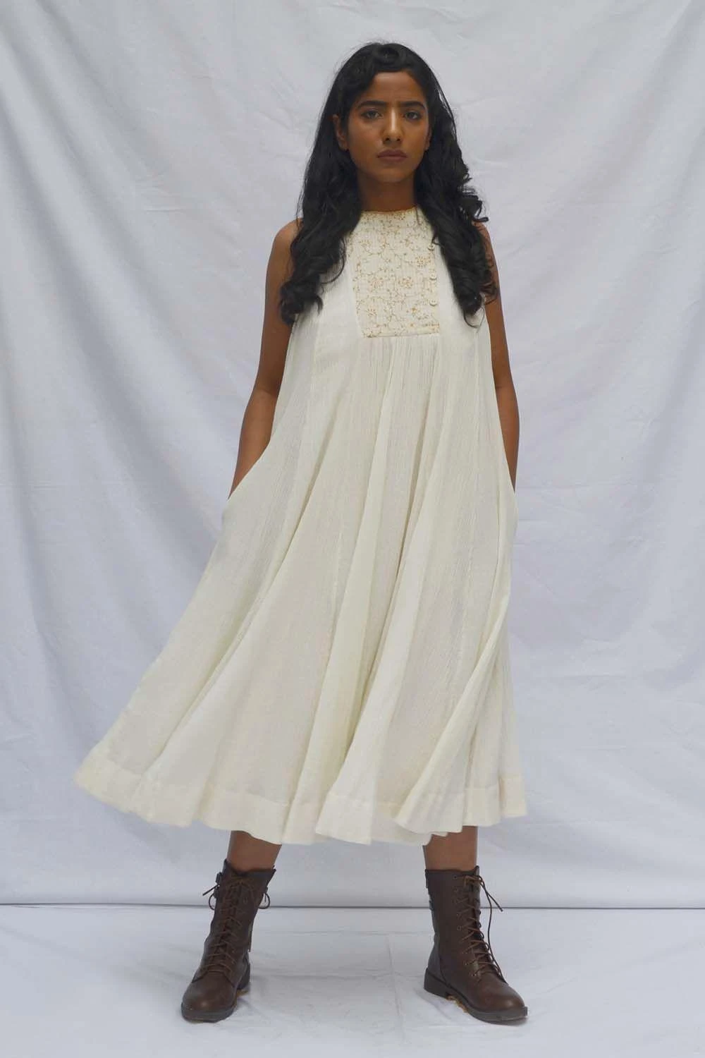 Ahmev Side Placket Crinkled Dress 3 Ahmev Side Placket Crinkled Dress