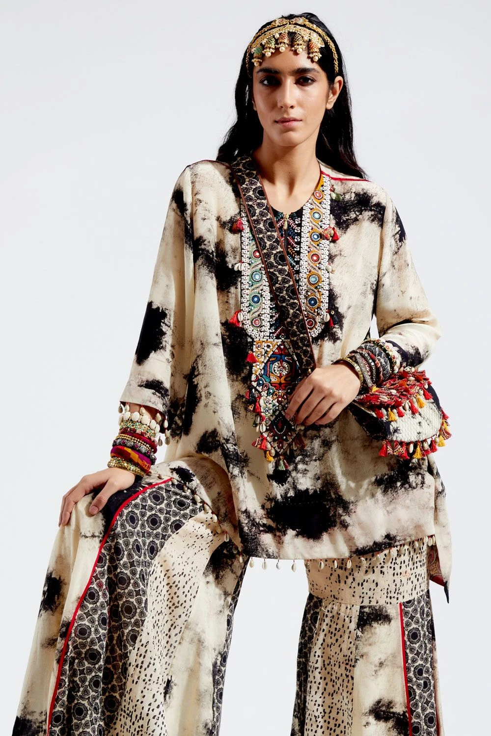 Aseem Kapoor Tie & Dye Mitra Kurta & Sharara Set 8 Aseem Kapoor Tie & Dye Mitra Kurta & Sharara Set - Image 6