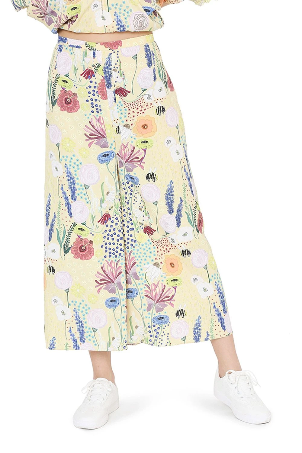 PS Pret By Payal Singhal Yellow Printed Kaftan Top With Culottes 6 PS Pret By Payal Singhal Yellow Printed Kaftan Top With Culottes - Image 4