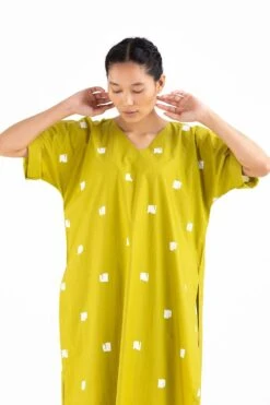 Front Page 25 Front Page -Divine Couture wf20 set12 2