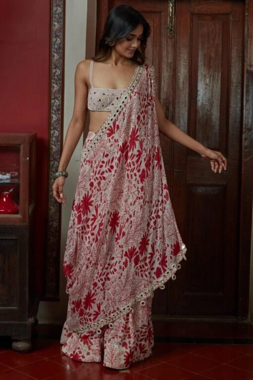 Front Page -Divine Couture 1702am07 2 510x765 1